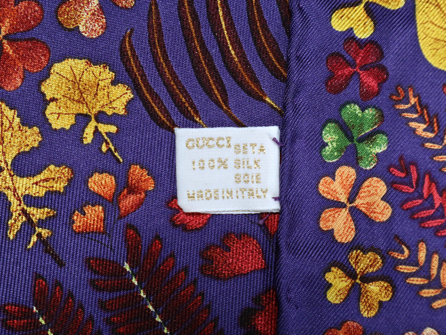 Gucci Silk Stole Autumn Leaves