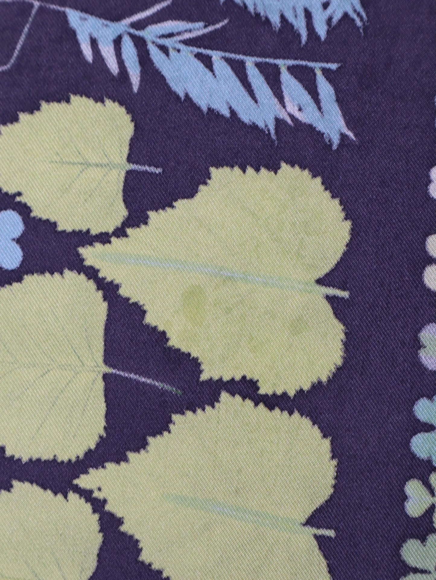 Gucci Silk Stole Summer Leaves