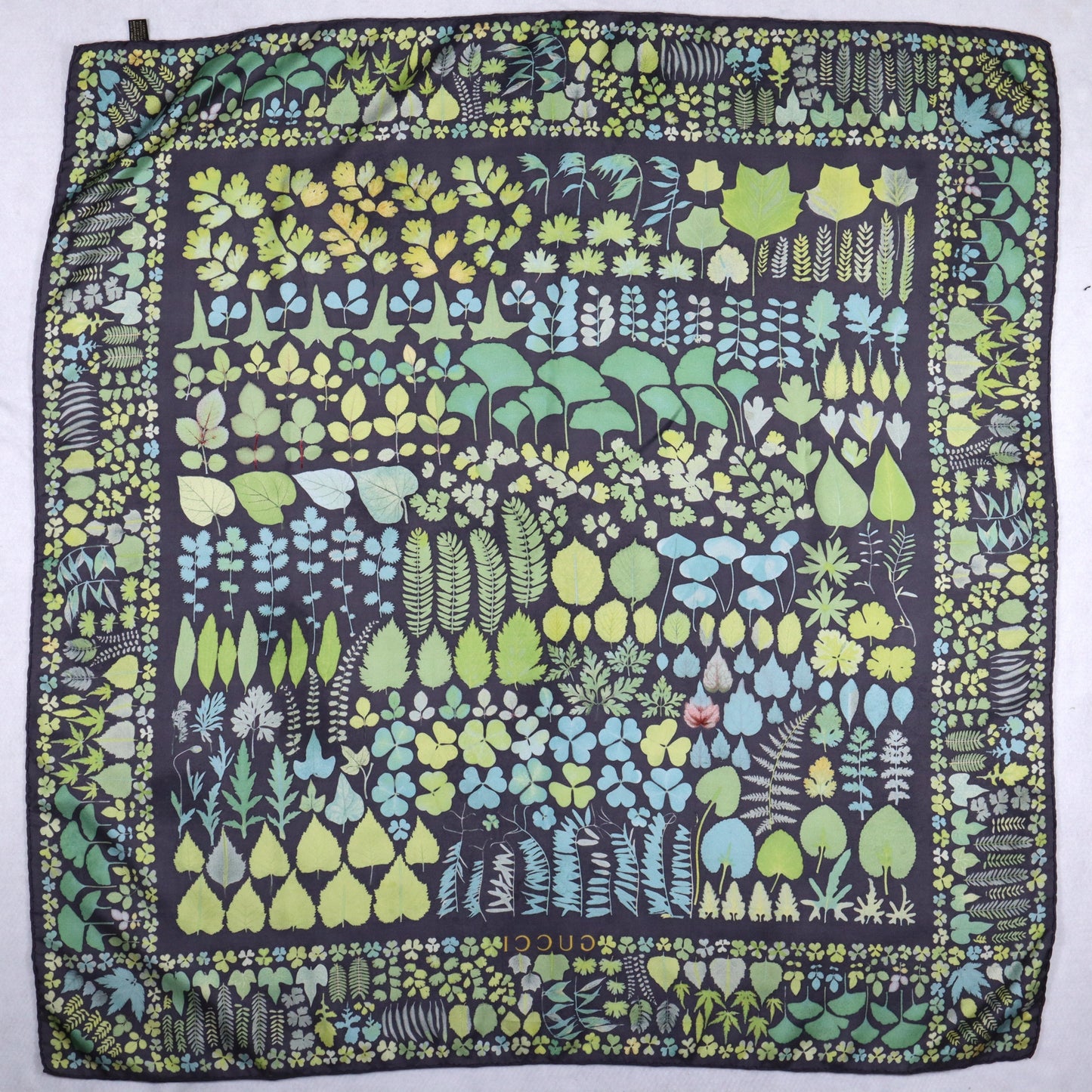Gucci Silk Stole Summer Leaves