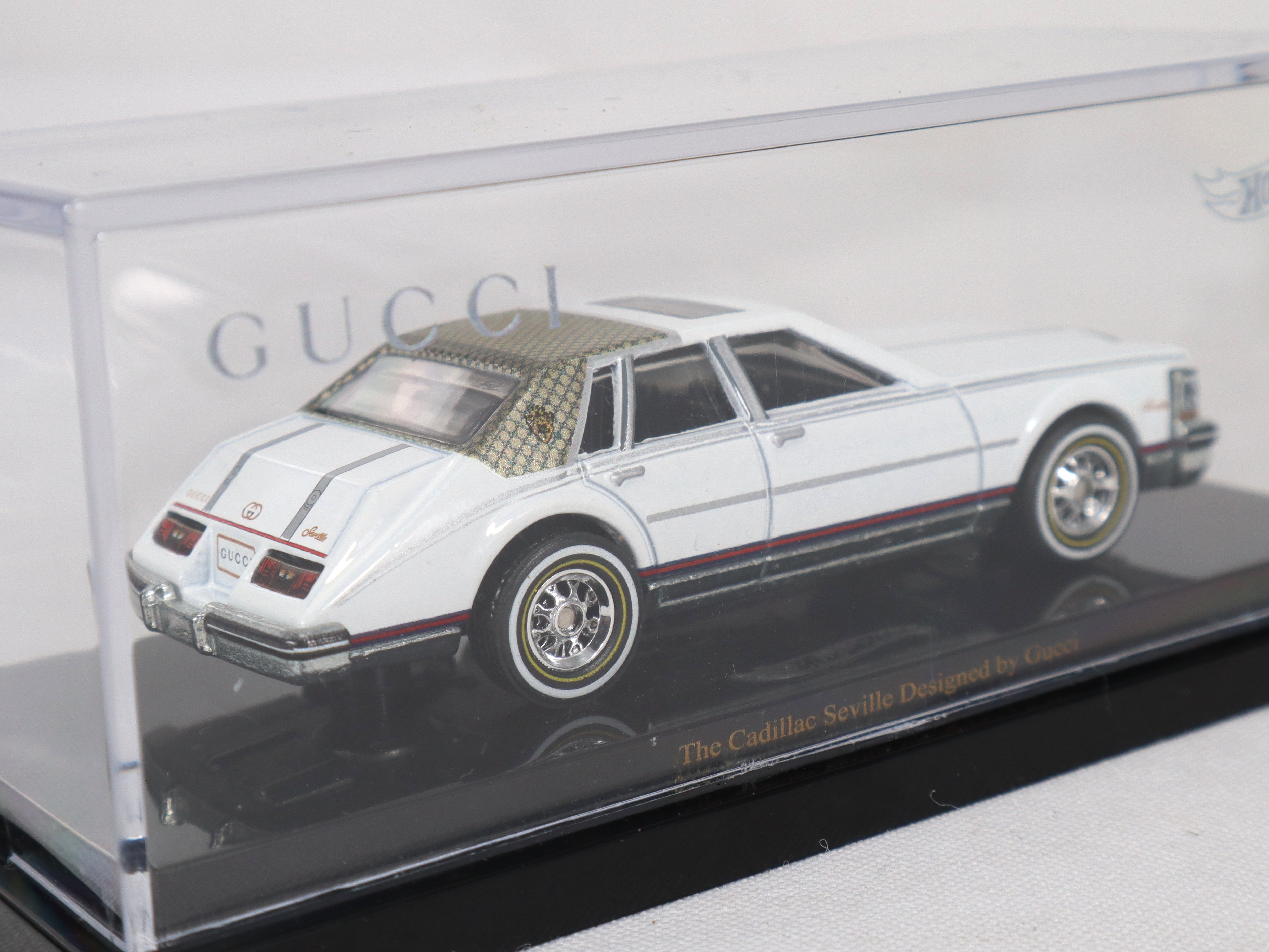 GUCCI Cadillac Seville ホットウィール世界限定5000台 ホットウィール x グッチ キャデラック セビル レプリカ （全